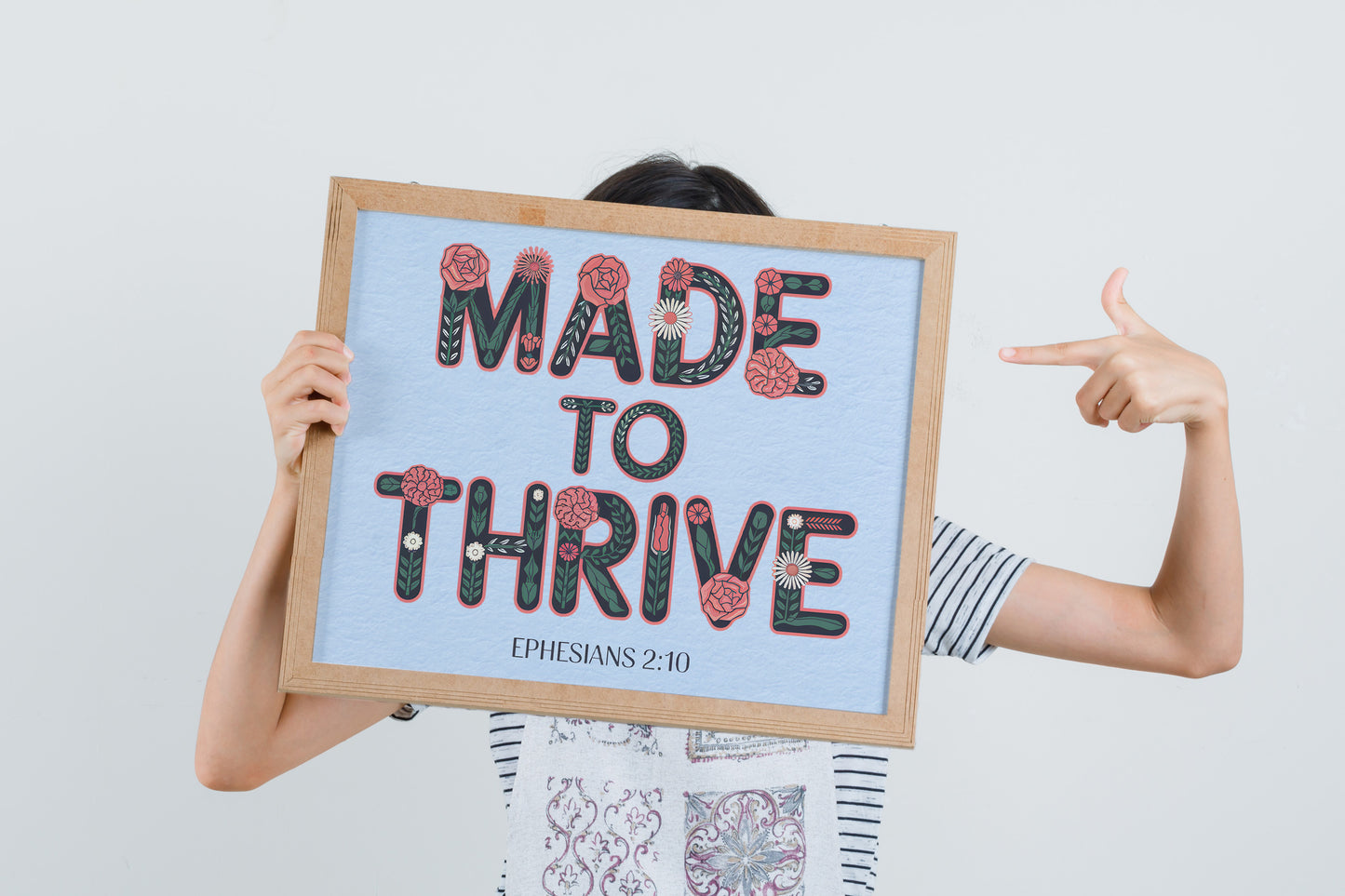 Made to Thrive Christian Art - Bold Faith Typography Wall art with Botanical Motif, Inspired by Contemporary Worship Themes