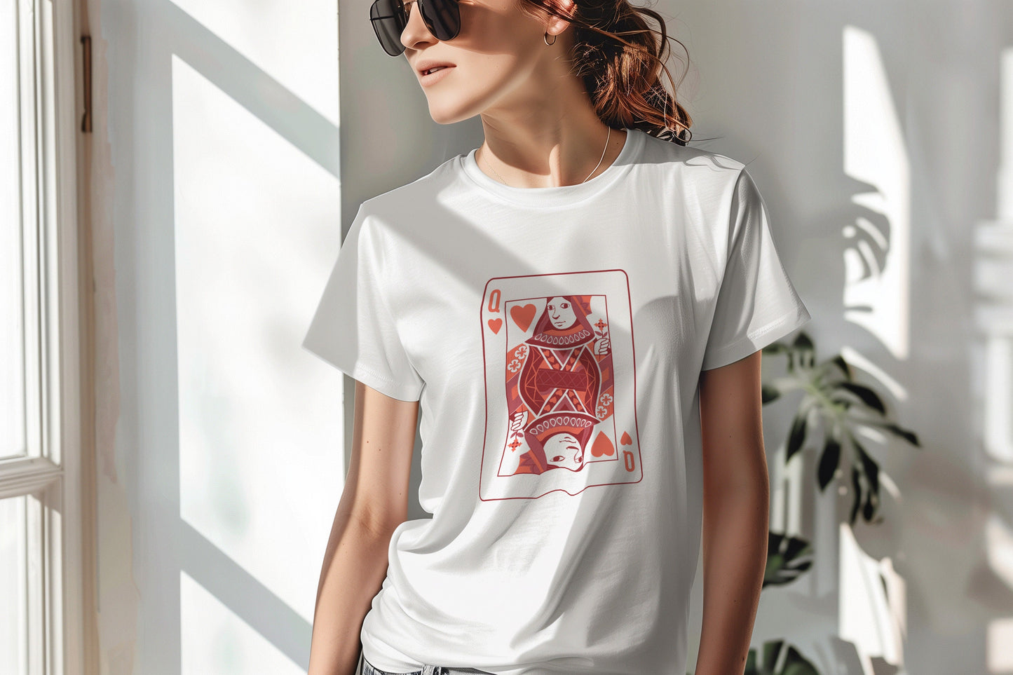 Queen Of Hearts Red Girly Card T-Shirt