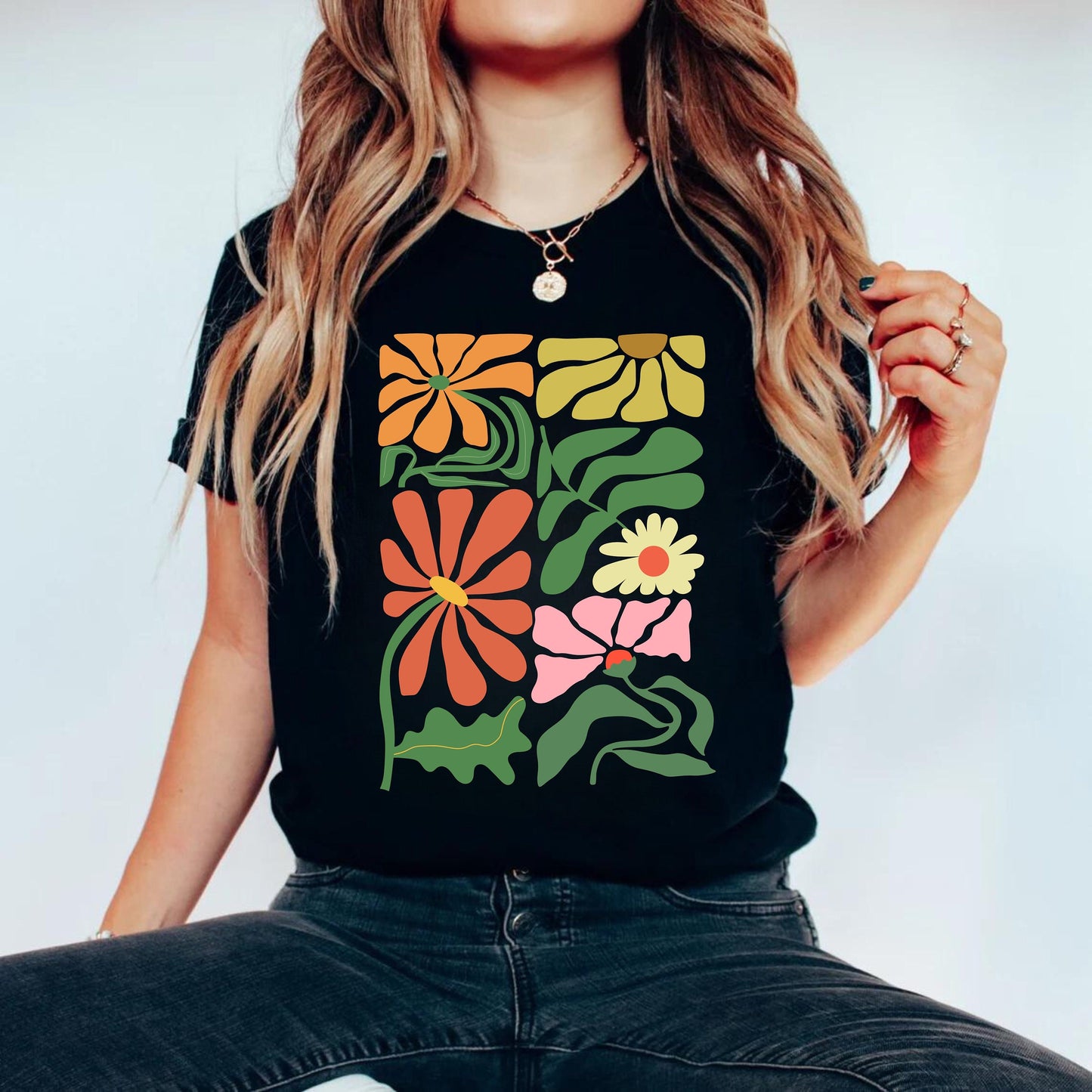 Flowers Tshirt - Floral Nature Shirt - Flowers Lover Graphic TeeShirt - Boho Wildflowers Tshirt