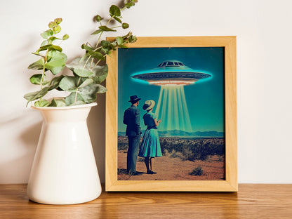Desert Vacation UFO Poster, 1950s Inspired Mid-Century UFO Sighting Art, Atomic Age Sci-Fi Print for Retro Wall Decor, HighQuality Space Art