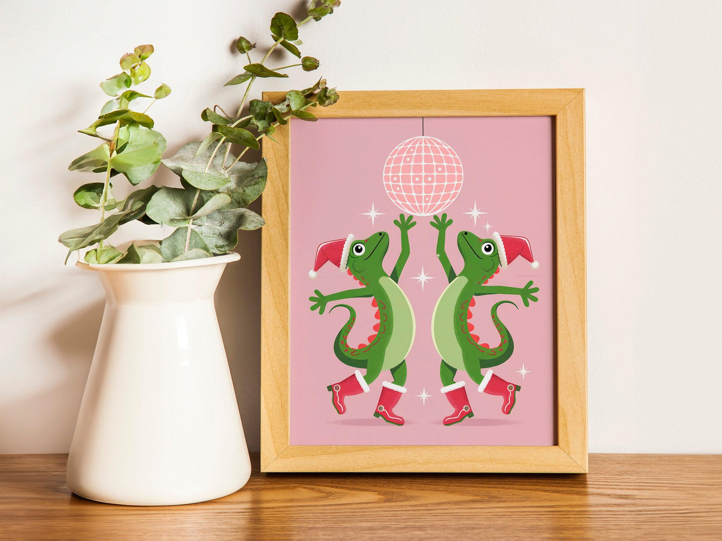 Howdy Partner Frog Art Print, Dancing Frog Aesthetic Wall Art, Pink and Western Style Gallery Decor, Perfect Cowgirl Themed Home Art Print
