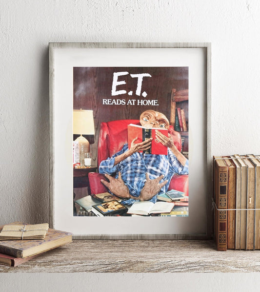 E.T. Reads At Home - Funny Sci-fi Art Print - 80s Movie Poster - Retro Pop Culture Decor - E.T. Vintage Poster Gift - Unique 80s Print